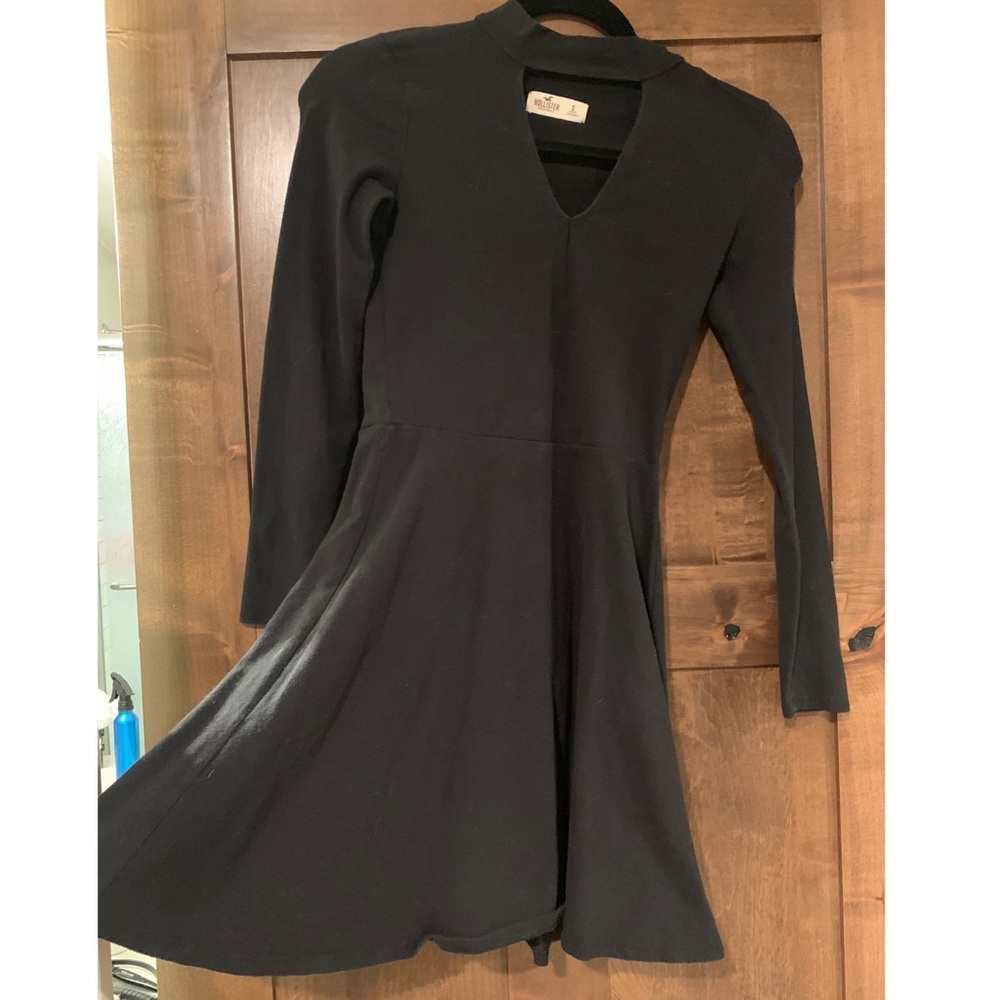 Black long sleeve dress